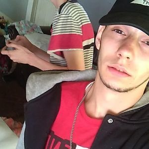 Meet your Posher, Brandon